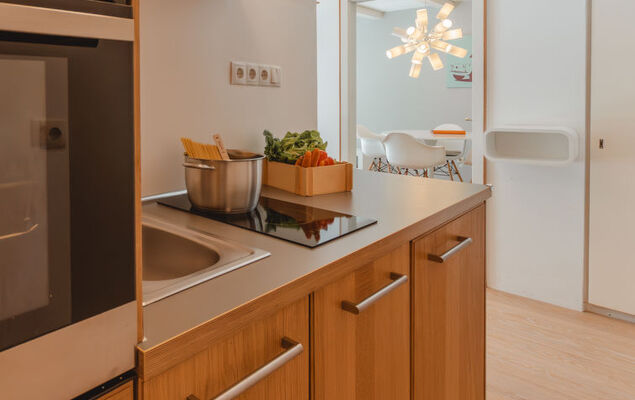  Judith Top 13 - Photo 2