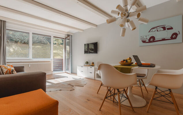  Judith Top 13 - Photo 6