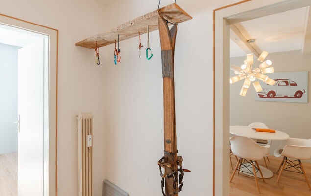  Judith Top 13 - Photo 12