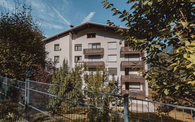  Judith Top 13 - Photo 30